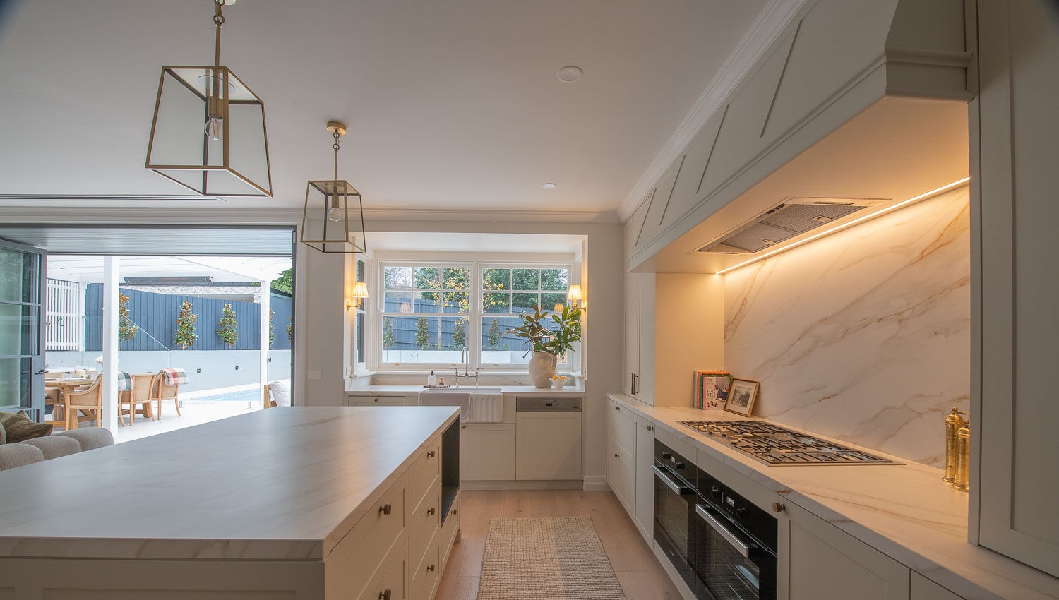 Main kitchen with Miele appliances